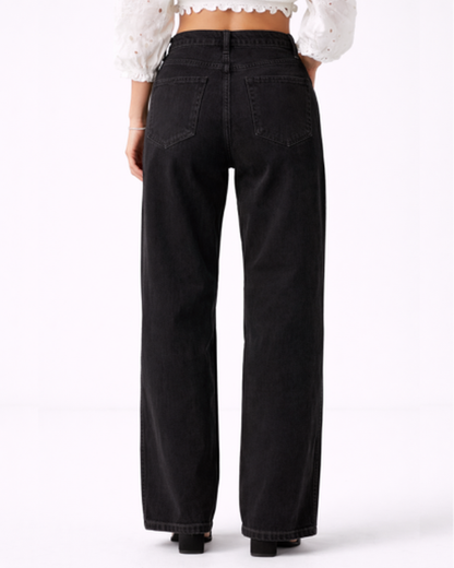 Jean Droit Femme Taille Haute – Jambe Large & Coupe Ample Flatteuse | Look Casual Chic