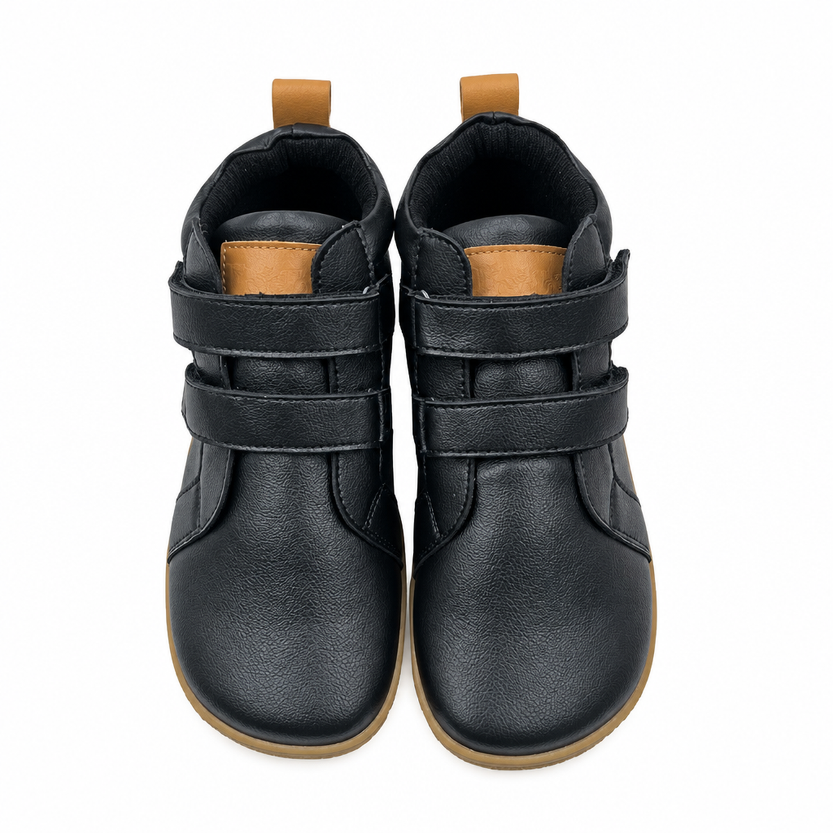 Bottine barefoot en cuir noir pour tout-petits, photo produit en studio