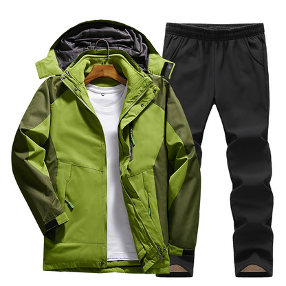 Ensemble softshell femme coloris vert pour la montagne