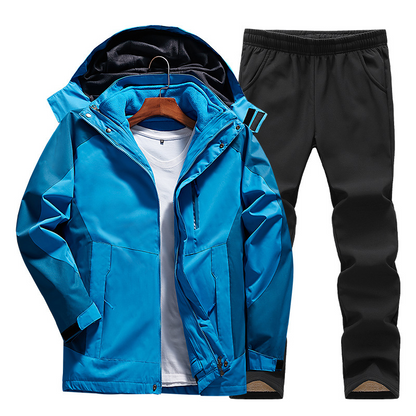 Détail des poches zippées de l'ensemble softshell