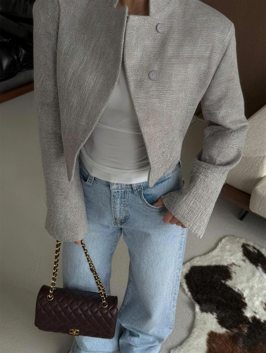 Veste courte femme col montant coupe structurée mi-saison