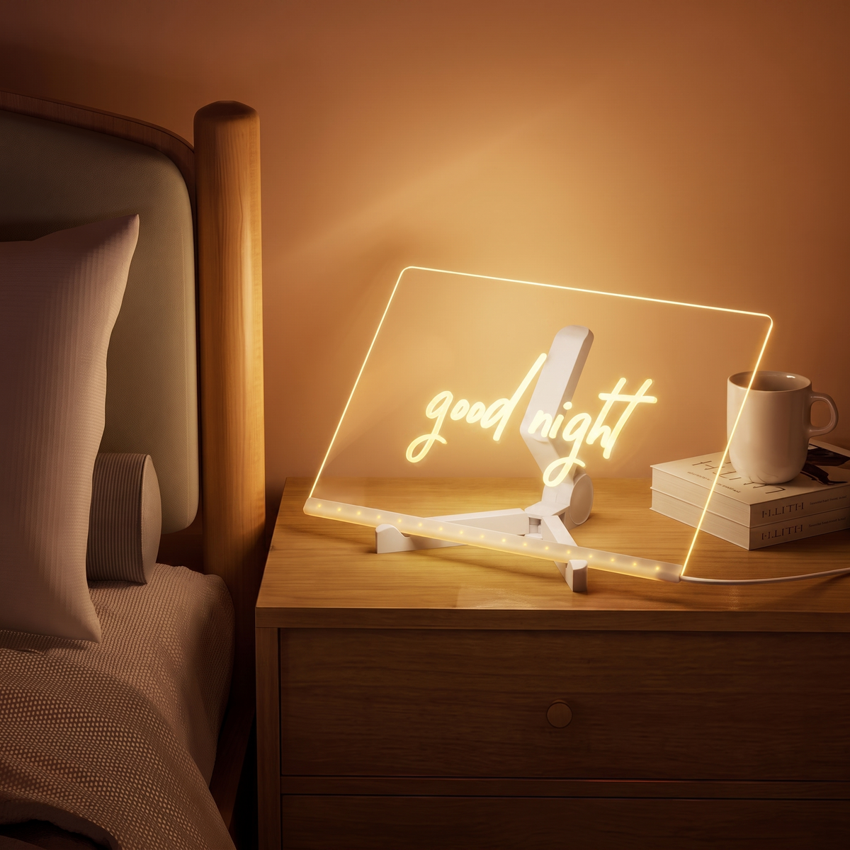 Enfant dessinant sur le tableau lumineux MagicSketch avec des marqueurs colorés