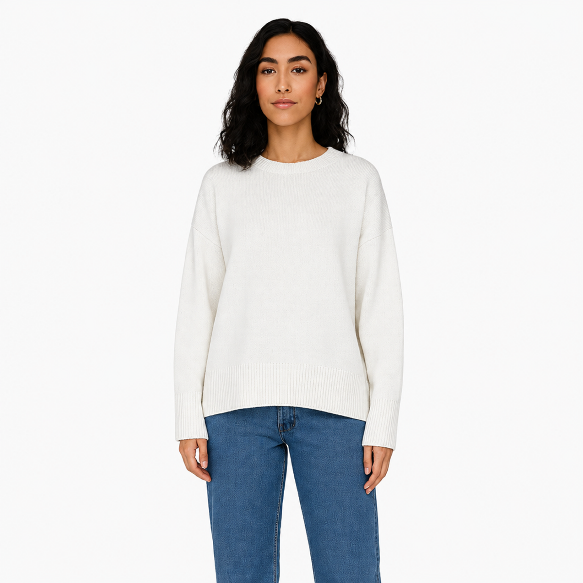 Pull Oversize Femme Col Rond Maille Unie blanc - vue de face - Melvoire
