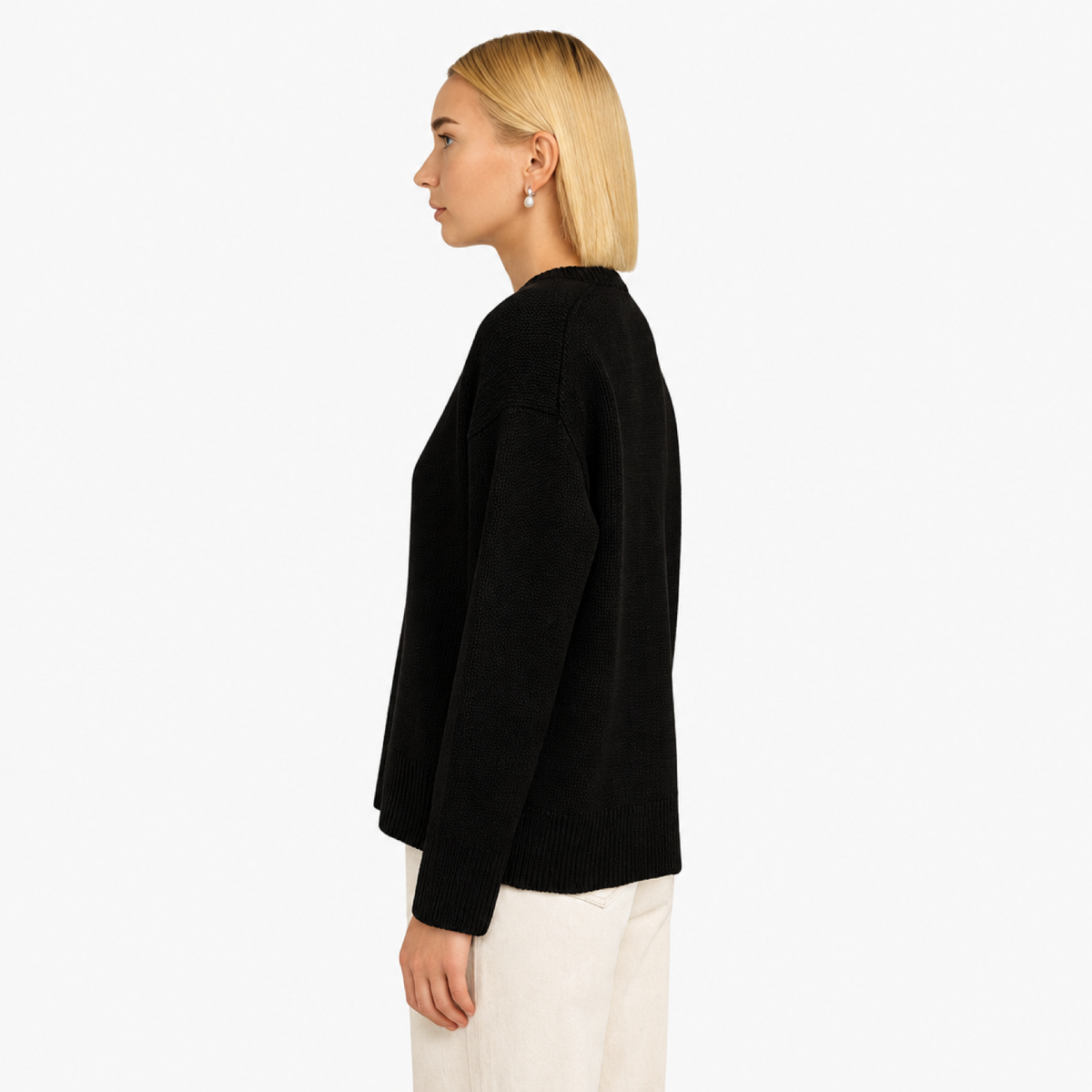 Pull Oversize Femme Col Rond Maille Unie noir - vue de côté - Melvoire