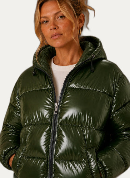 Veste hivernale gonflable femme, détail des poches