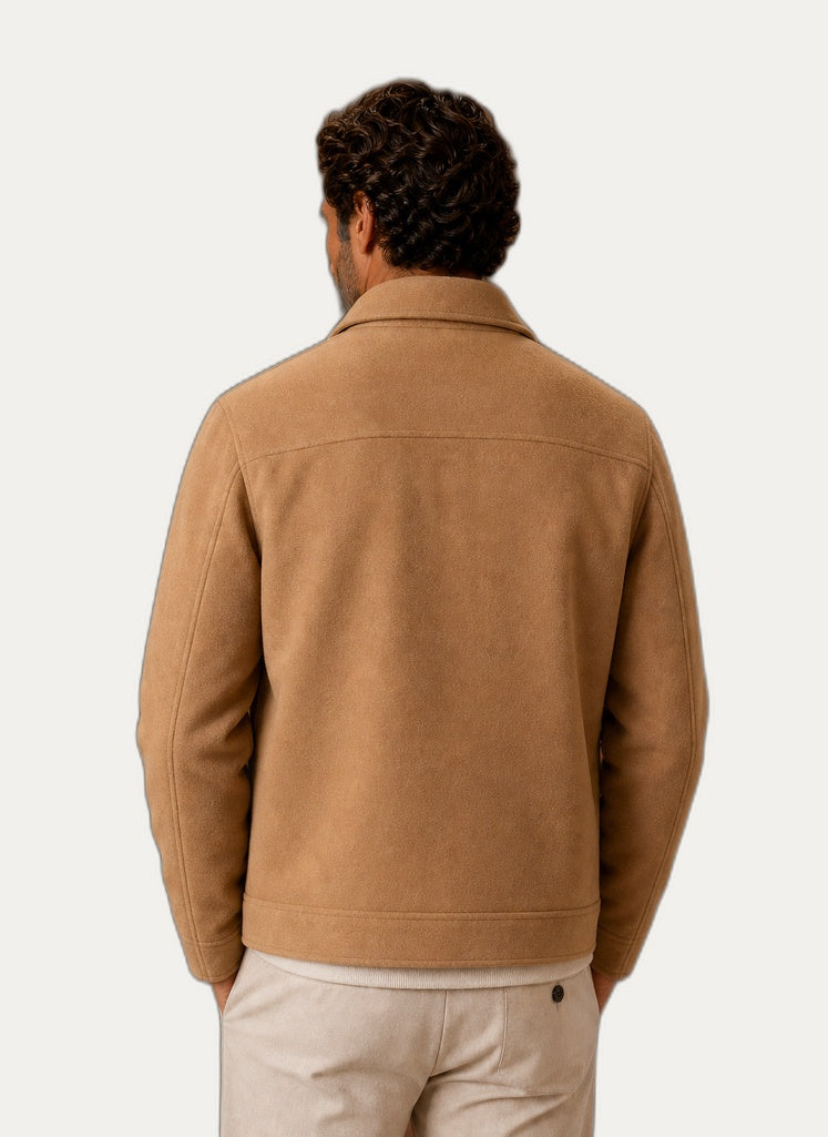 Veste décontractée homme, détail du col style chemise