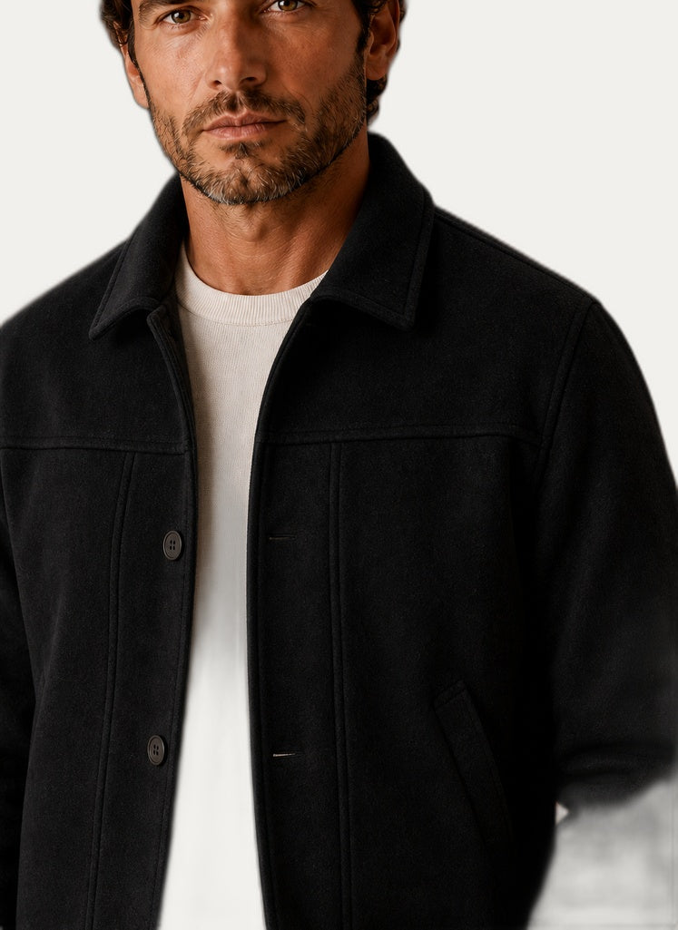 Veste décontractée homme, détail des manches longues