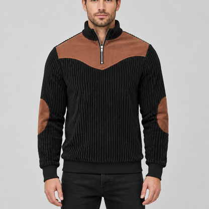 Mannequin portant le pull demi-zip côtelé noir à empiècements suédine, vue de face
