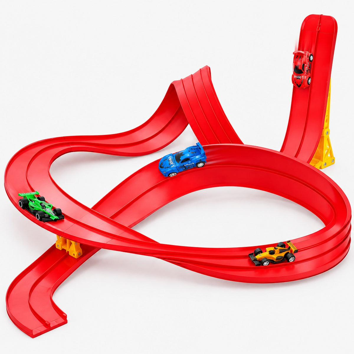 Circuit voiture flexible rouge à gravité avec 4 petites voitures en métal, vue studio