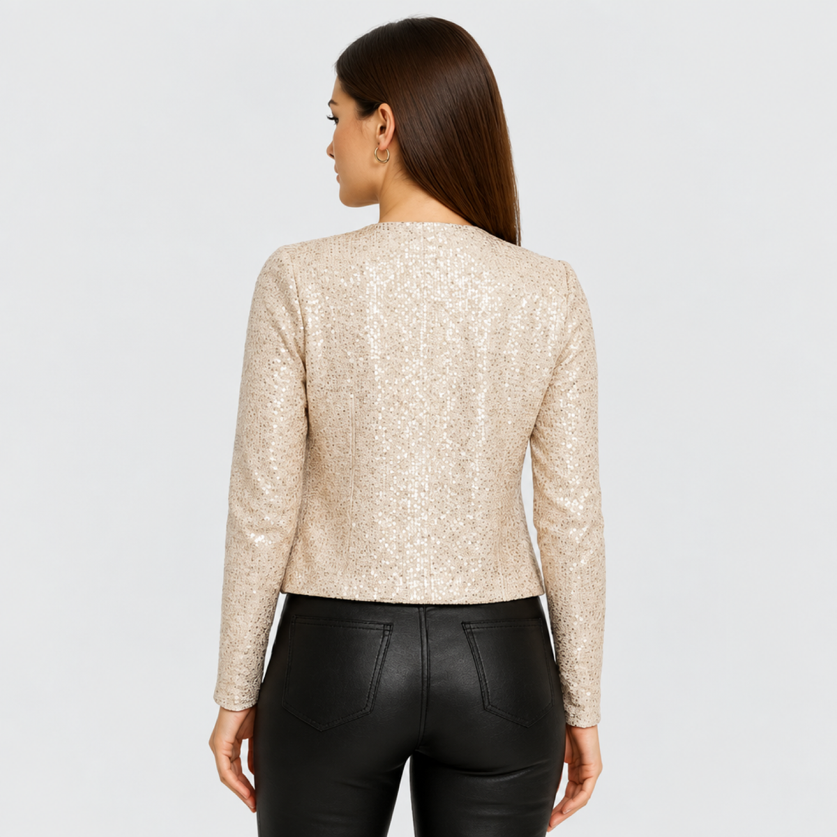 Veste courte à paillettes champagne, vue de dos